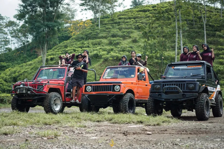 Paket Jeep Adventure Ekonomis Kemuning untuk rombongan