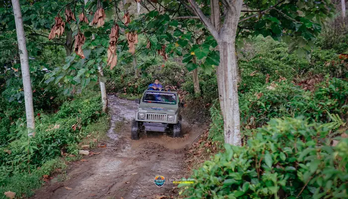 Promo Menarik – Jeep Susur Sungai